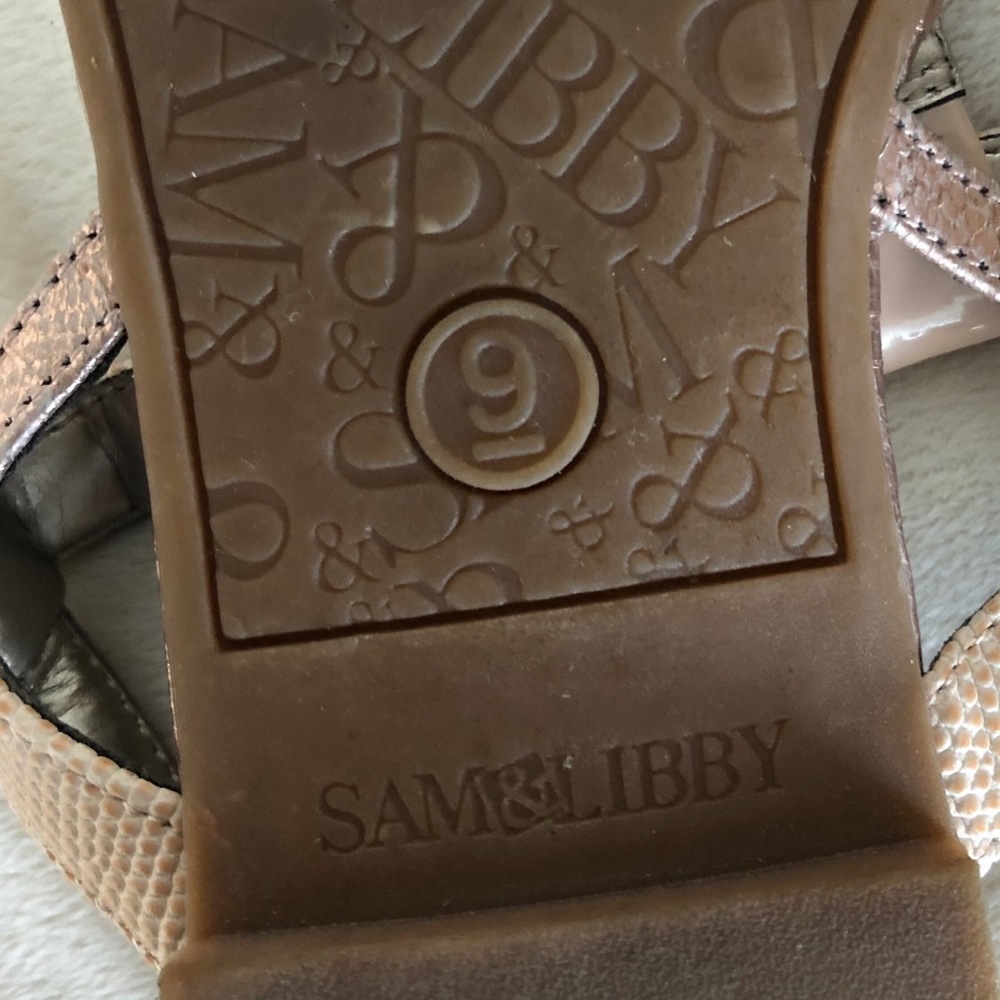 Sam & Libby 9 Rose Gold & Nude Kamilla T-strap - Picture 3 of 6